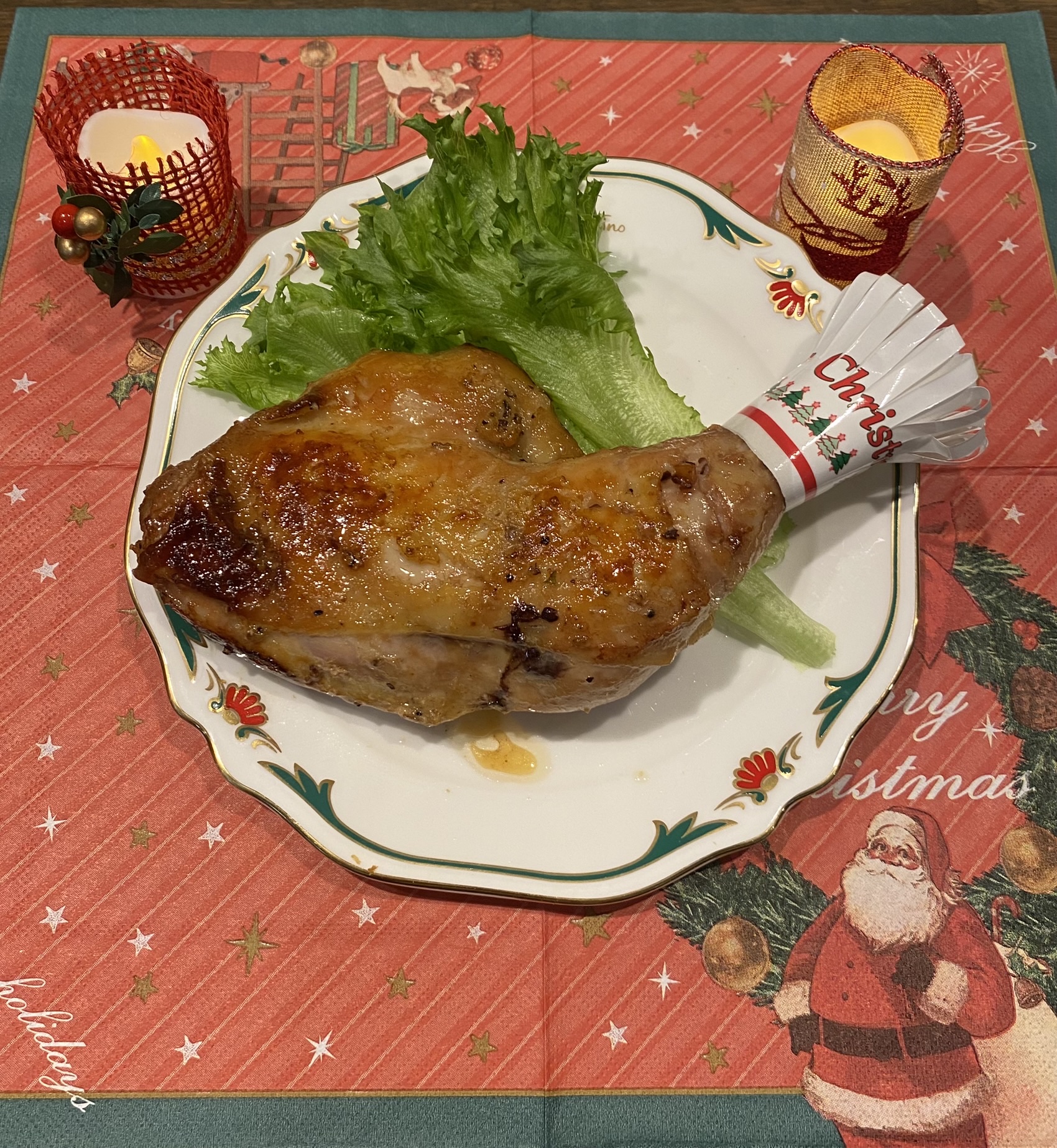 Kitchen　Y’s　特製チキンローストレッグです　!　!